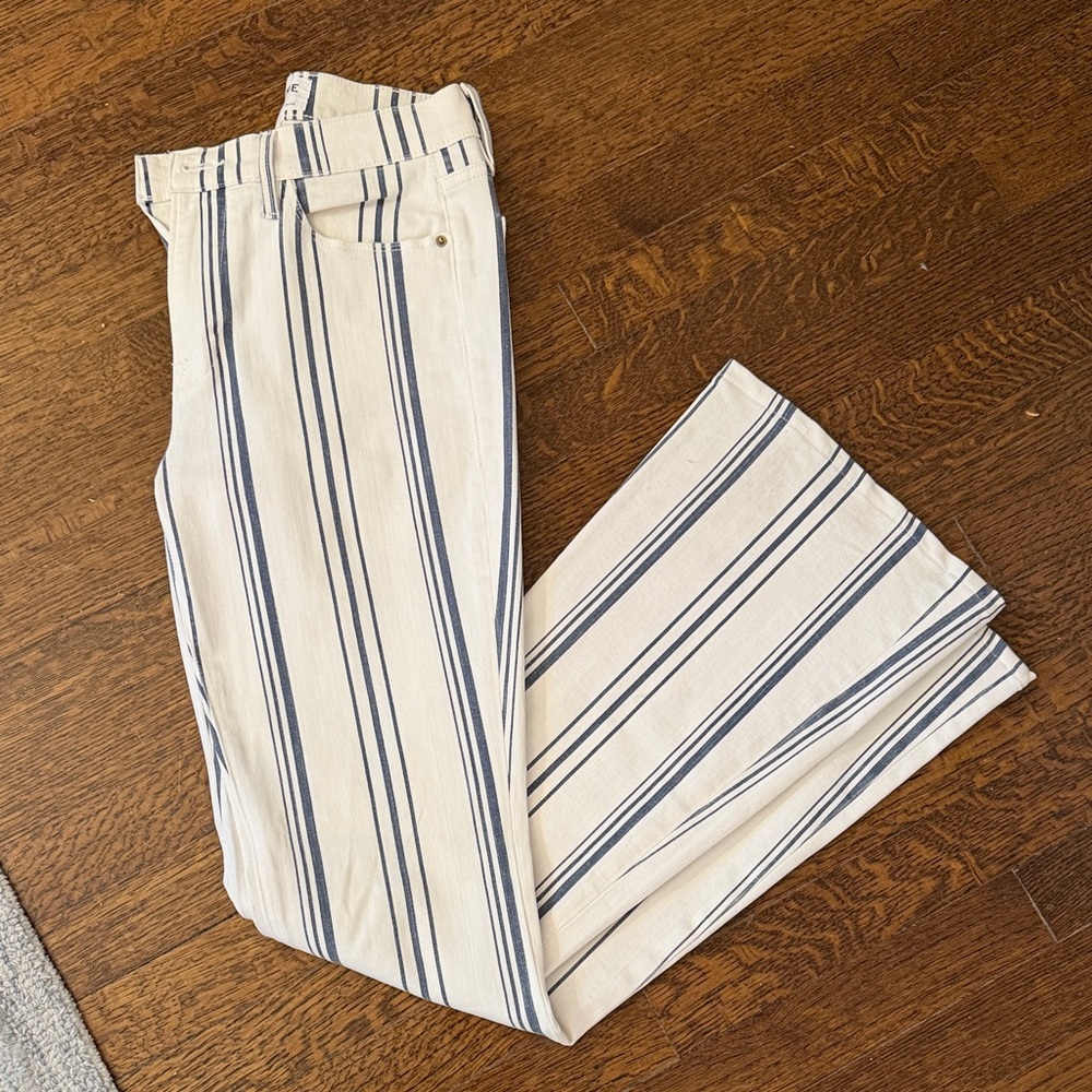 FRAME Le High Flare Jeans — Navy & White Stripe, Size 28